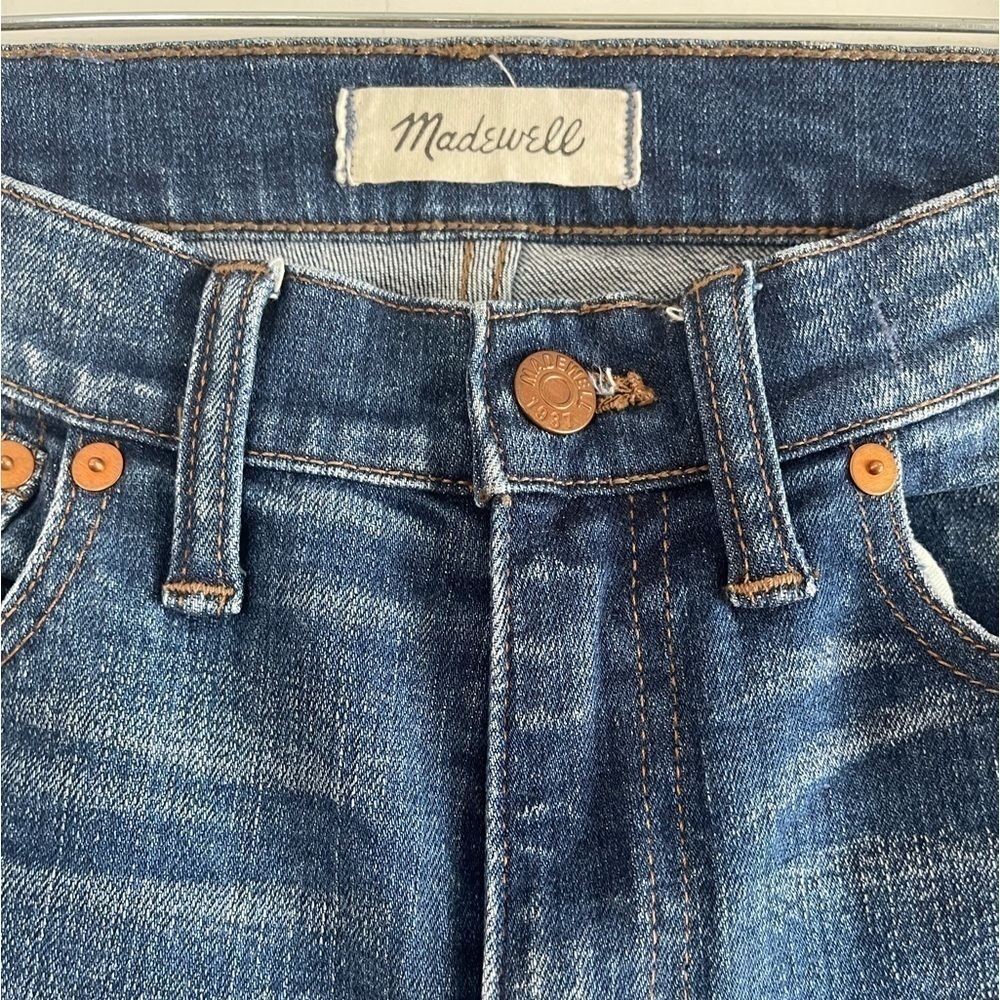 Madewell 9” High Rise Skinny Jean Rip + Repair Edition - 27 - Picture 2 of 8
